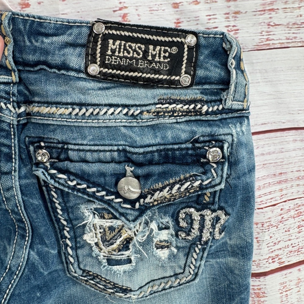 Miss Me Low Rise Bootcut Jeans Size 27 Medium Wash Distressed Embellished